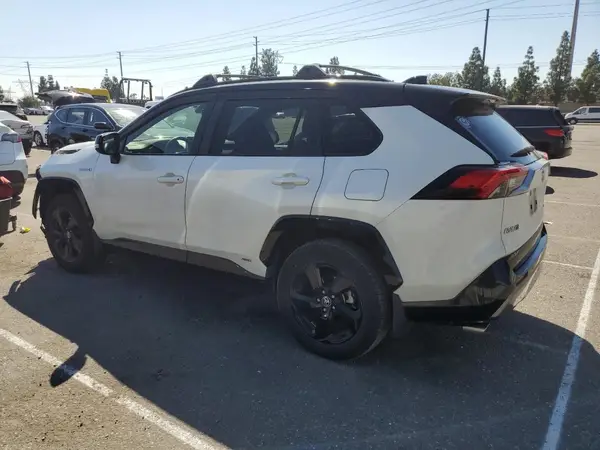 JTMEWRFV8LJ033368 2020 TOYOTA RAV 4 - Image 2