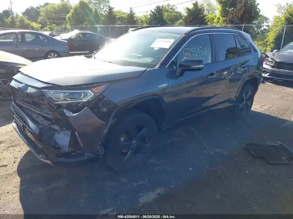 JTMEWRFV9KD507695 2019 TOYOTA RAV 4 - Image 2