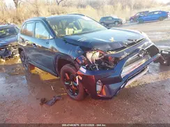 JTMEWRFVXKD506877 2019 TOYOTA RAV 4
