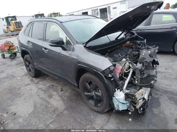 JTMEWRFVXKJ022418 2019 TOYOTA RAV 4 - Image 1