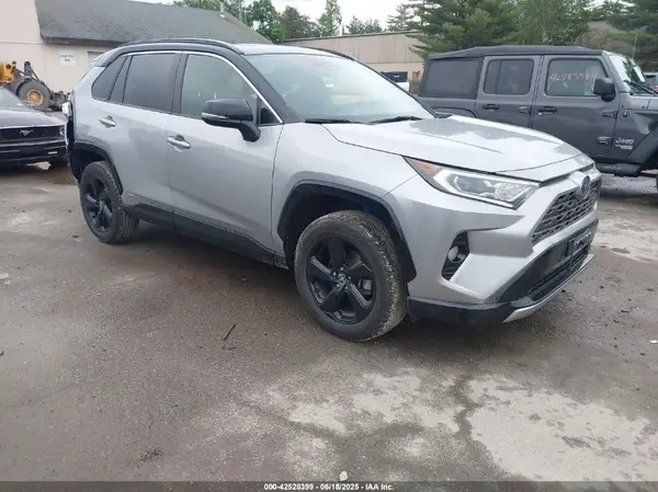 JTMEWRFVXLJ038250 2020 TOYOTA RAV 4 - Image 1
