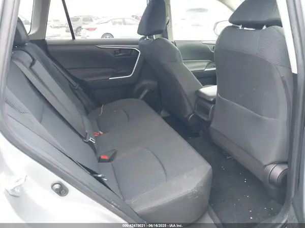 JTMF1RFV3KD029339 2019 TOYOTA RAV 4 - Image 8