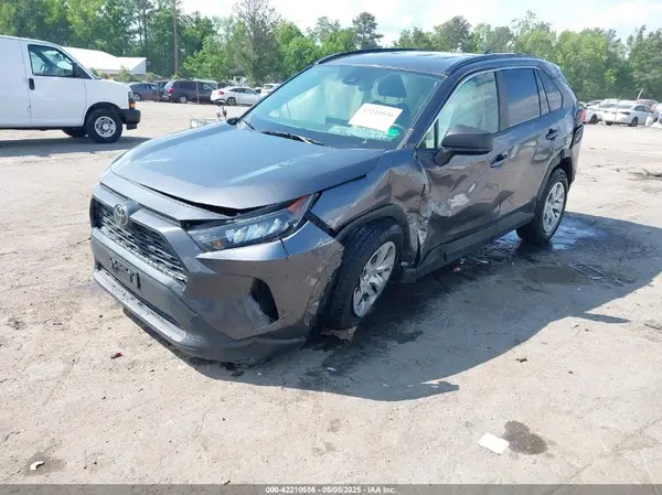 JTMF1RFV3KJ002983 2019 TOYOTA RAV 4 - Image 2