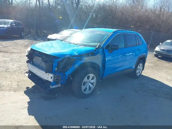 JTMF1RFV4KD032993 2019 TOYOTA RAV 4 - Image 2