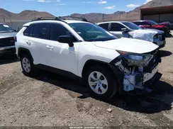 JTMF1RFV4KD034260 2019 TOYOTA RAV 4