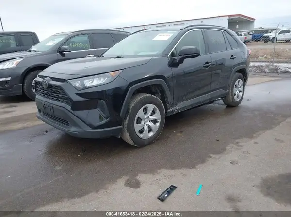 JTMF1RFV5KJ011541 2019 TOYOTA RAV 4 - Image 2