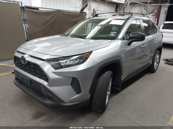 JTMF1RFV7KD043650 2019 TOYOTA RAV 4 - Image 2