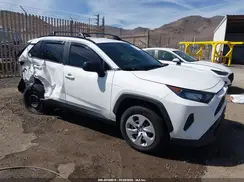 JTMF1RFV7KD045611 2019 TOYOTA RAV 4
