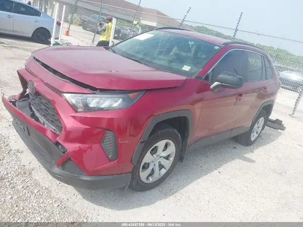 JTMF1RFV9KD038997 2019 TOYOTA RAV 4 - Image 2