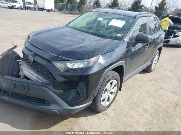 JTMF1RFV9KJ004298 2019 TOYOTA RAV 4 - Image 2