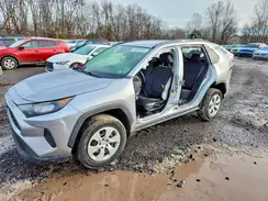 JTMF1RFV9KJ013275 2019 TOYOTA RAV 4