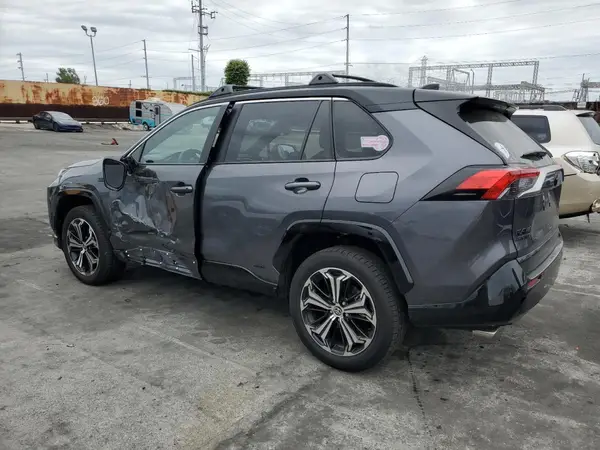 JTMFB3FV0RD208765 2024 TOYOTA RAV 4 - Image 2