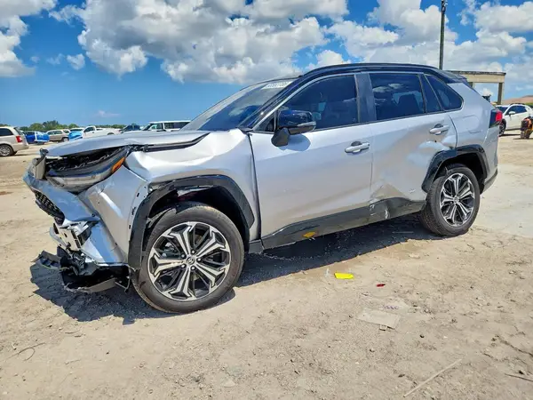 JTMFB3FV0SD282578 2025 TOYOTA RAV 4 - Image 1