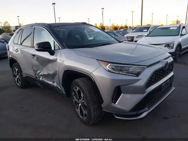 JTMFB3FV1MD024976 2021 TOYOTA RAV 4 - Image 1