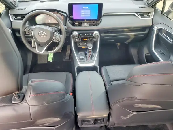 2025 TOYOTA RAV 4 auction photo 8