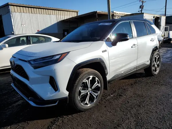 JTMFB3FV2RD177678 2024 TOYOTA RAV 4 - Image 1