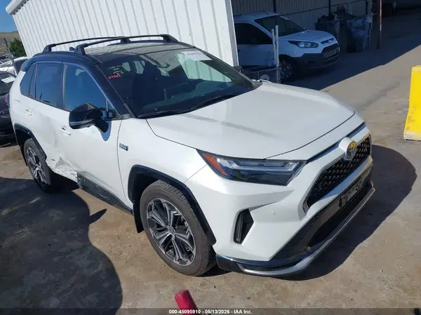 JTMFB3FV3RD215144 2024 TOYOTA RAV 4 - Image 1