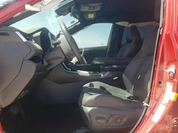 2022 TOYOTA RAV 4 auction photo 7