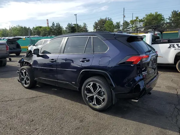 JTMFB3FV5RD232799 2024 TOYOTA RAV 4 - Image 2