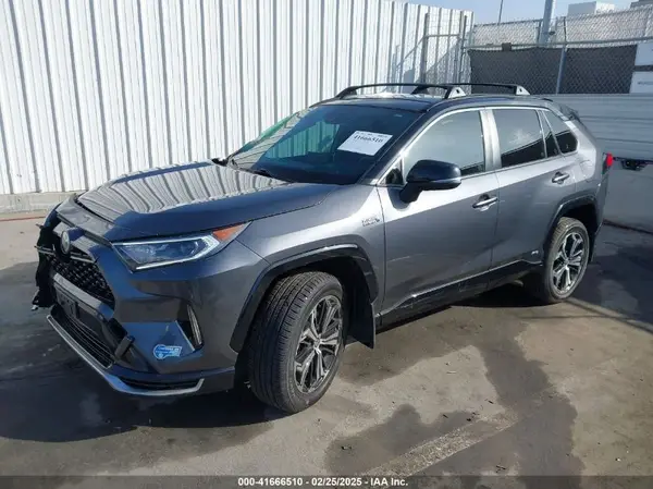 JTMFB3FV7MD009740 2021 TOYOTA RAV 4 - Image 2