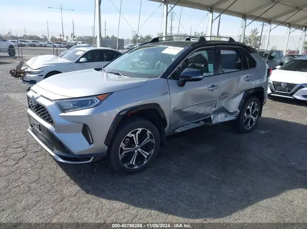 JTMFB3FV7MD055360 2021 TOYOTA RAV 4 - Image 2
