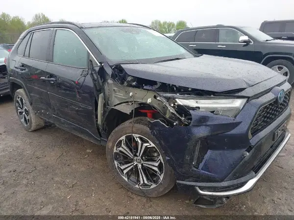 JTMFB3FV7PD155995 2023 TOYOTA RAV 4 - Image 1