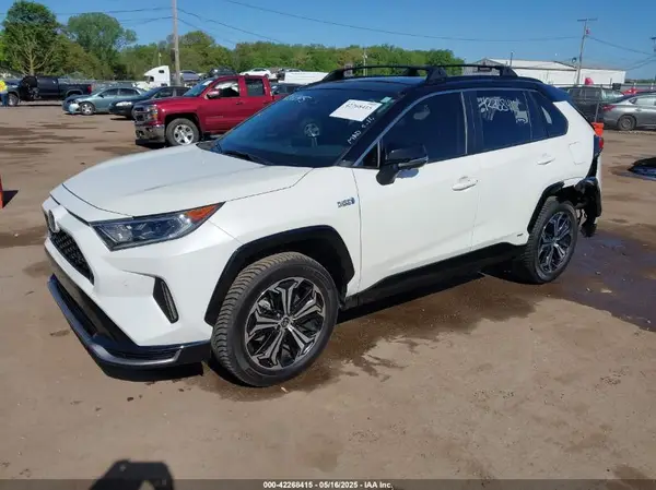JTMFB3FV8MD062916 2021 TOYOTA RAV 4 - Image 2
