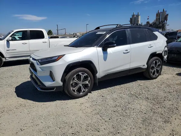 JTMFB3FV9SD269988 2025 TOYOTA RAV 4 - Image 1