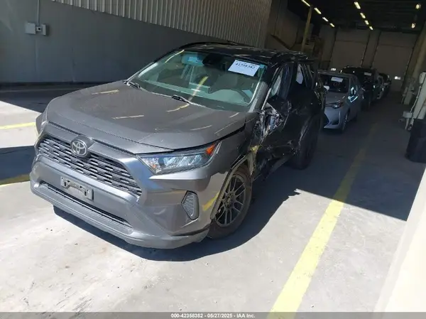 JTMG1RFV1KD030459 2019 TOYOTA RAV 4 - Image 2