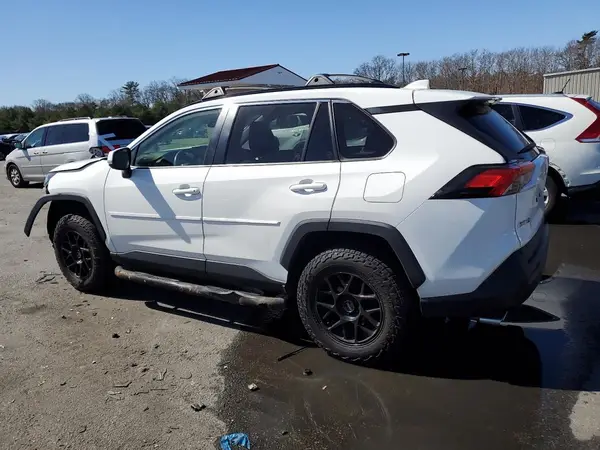 JTMG1RFV8MD070976 2021 TOYOTA RAV 4 - Image 2