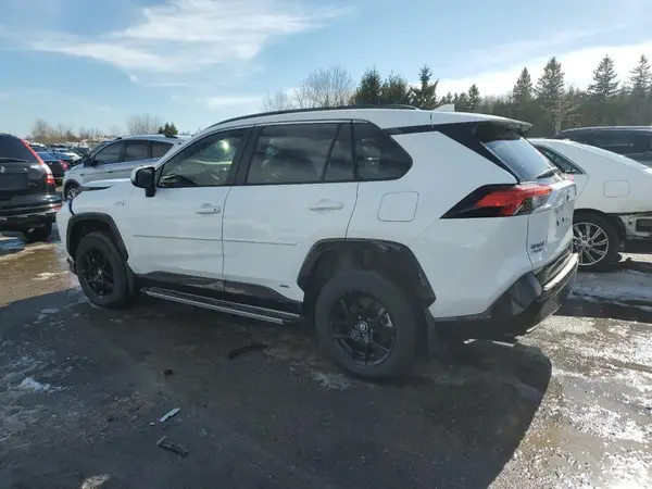 JTMGB3FV7ND111058 2022 TOYOTA RAV 4 - Image 2