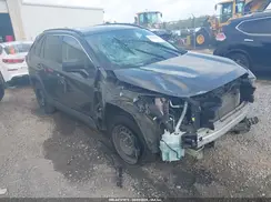 JTMH1RFV1KJ011884 2019 TOYOTA RAV 4