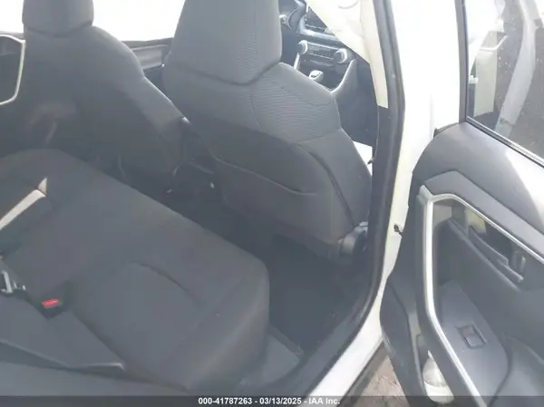 JTMH1RFV2KD041457 2019 TOYOTA RAV 4 - Image 8