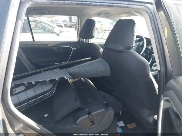 JTMH1RFV7KD027991 2019 TOYOTA RAV 4 - Image 8