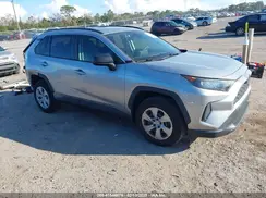 JTMH1RFV8KJ007590 2019 TOYOTA RAV 4