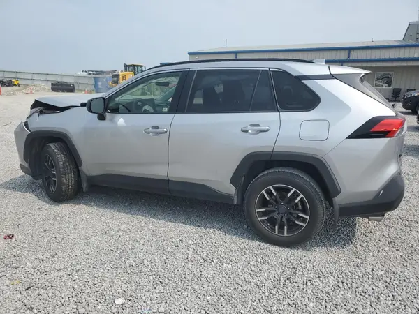 JTMH1RFV9KJ007758 2019 TOYOTA RAV 4 - Image 2