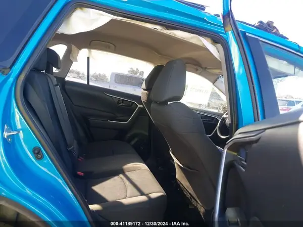 JTMH1RFV9KJ012782 2019 TOYOTA RAV 4 - Image 8
