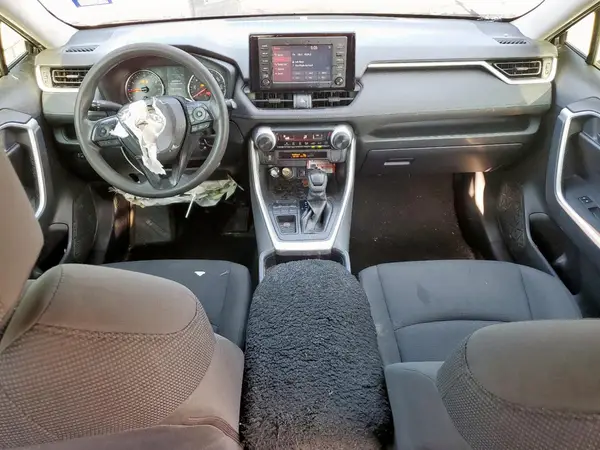 2019 TOYOTA RAV 4 auction photo 8