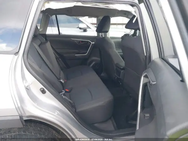 JTMH1RFVXLD045192 2020 TOYOTA RAV 4 - Image 8