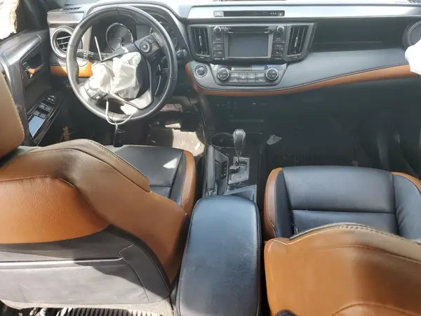 JTMJFREV0JJ214994 2018 TOYOTA RAV 4 - Image 8
