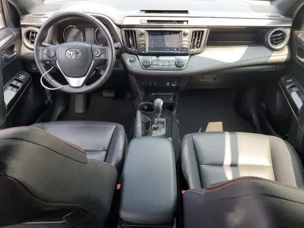 JTMJFREV2GJ066985 2016 TOYOTA RAV 4 - Image 8
