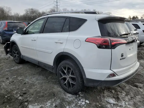 JTMJFREV2HD218277 2017 TOYOTA RAV 4 - Image 2