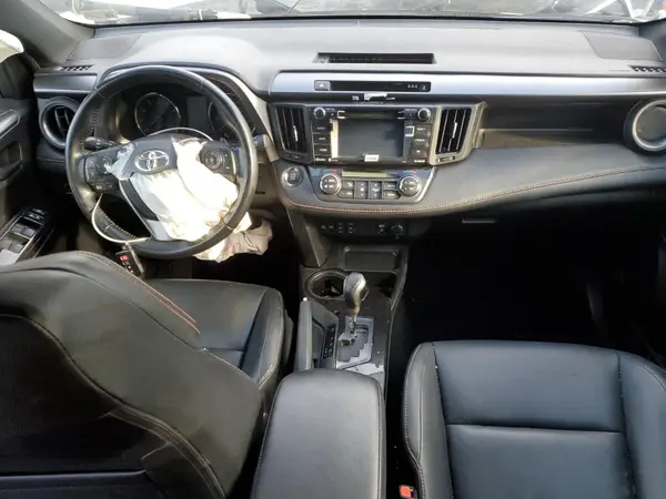 JTMJFREV2HD218277 2017 TOYOTA RAV 4 - Image 8