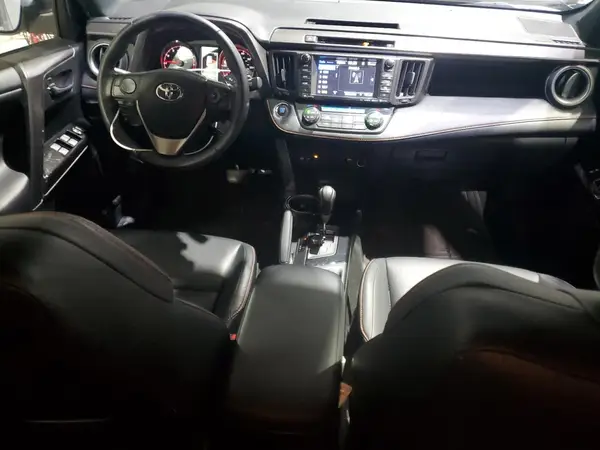 JTMJFREV4GJ076286 2016 TOYOTA RAV 4 - Image 8