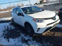 JTMJFREV6JD235833 2018 TOYOTA RAV 4