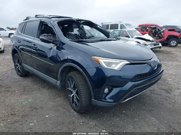 JTMJFREV6JJ190409 2018 TOYOTA RAV 4 - Image 1