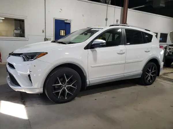 JTMJFREV7GD176977 2016 TOYOTA RAV 4 - Image 1