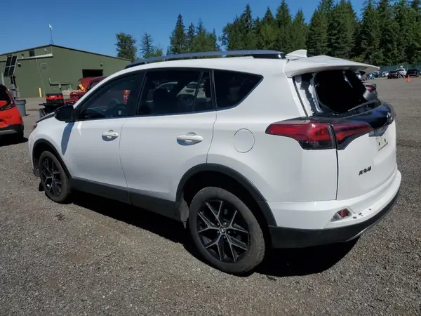 JTMJFREV7HD220350 2017 TOYOTA RAV 4 - Image 2
