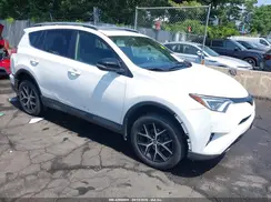 JTMJFREV7JJ257924 2018 TOYOTA RAV 4