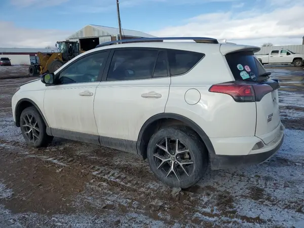 JTMJFREV7JJ731158 2018 TOYOTA RAV 4 - Image 2